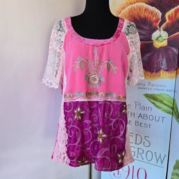 Romantic Velvet & Lace Blouse | Roselani Jasmin | Size Large - Picture 8 of 8